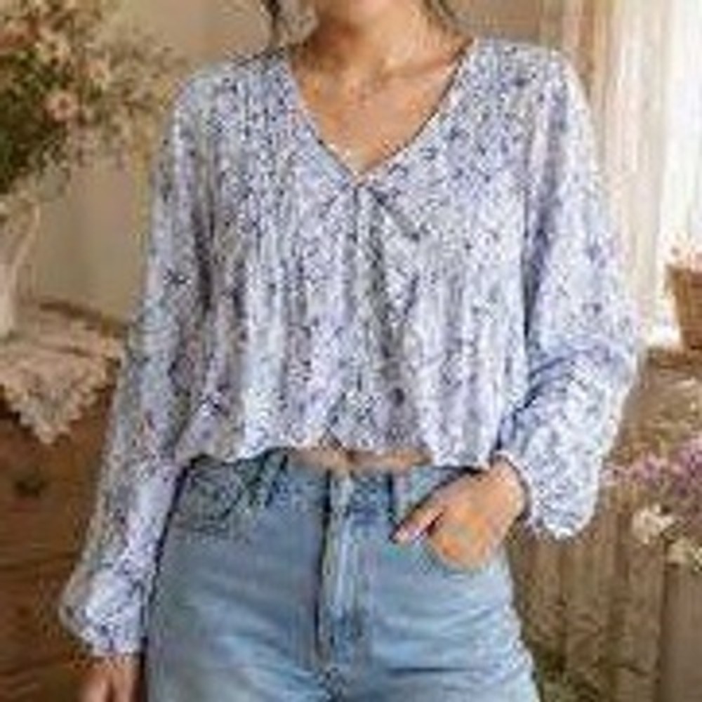 Hippie Rose Floral Blouse Women M Blue White Button Front Boho Coquette Cottage